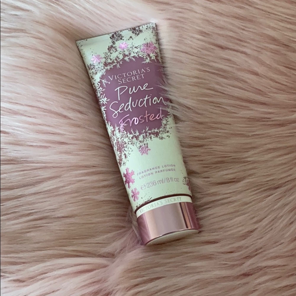 Victoria’s Secret Pure Seduction Frosted lotion